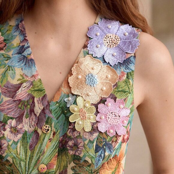 Multicolor Boho Women's Flower Patched Sleeveless Jacket - Picture 2 of 7